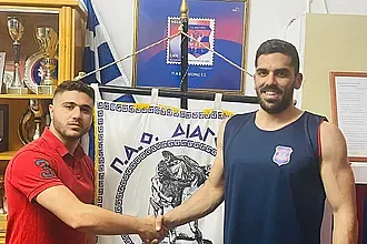 Και επίσημα συνεχίζει ο Μητσού!