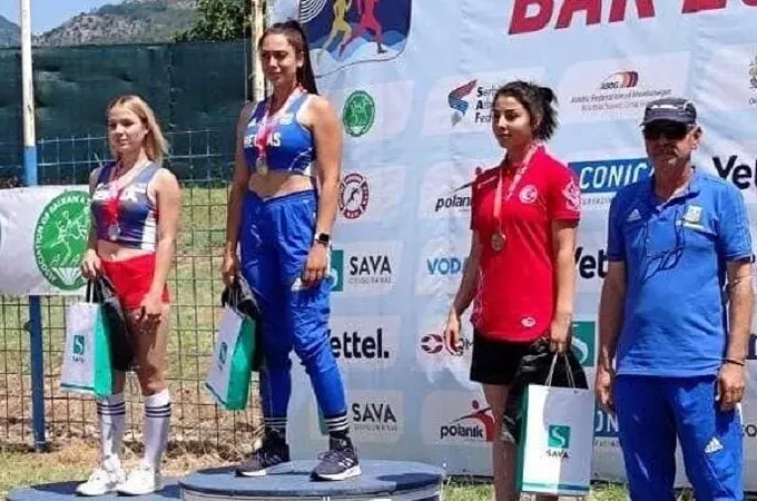 ''Χρυσή'' η Καλλιόπη Μεϊμάρη!