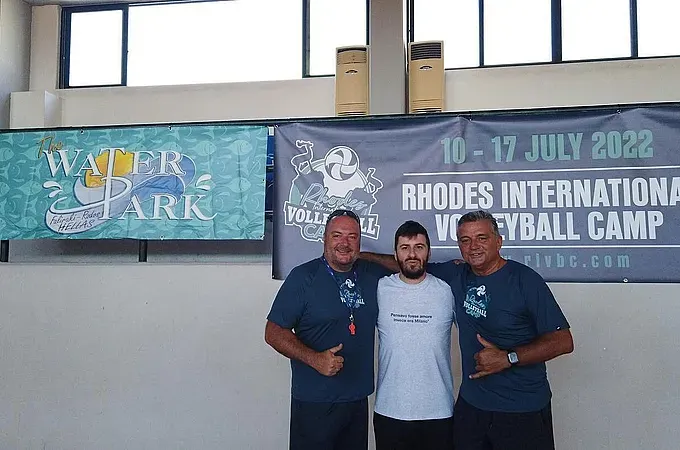 Χαμόγελα για το Rhodes International Volleyball Camp