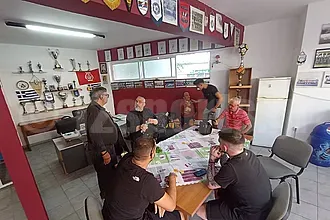 Ο Ορφέας κόβει την πίτα του!