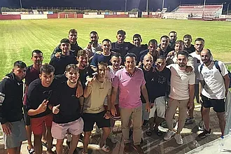 Χαλάρωσαν και... έψησαν στο Πυλί!