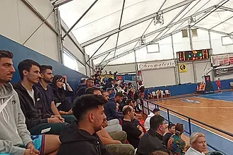 ''Δεν έπεφτε καρφίτσα, σας ευχαριστούμε''!