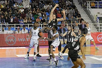 Οι ''σφυρίχτρες'' της Basket League!