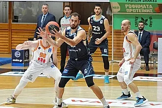 Έμεινε με το...αχ της επικής ανατροπής!