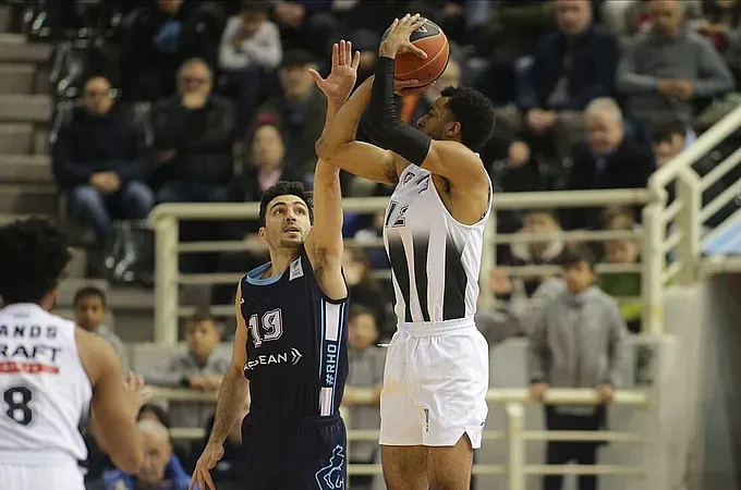 Τα ρεκόρ των Κατσίβελη και Κόφεϊ!