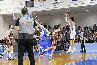 Αχ...ρε ΚΟΛΟΣΣΑΡΑ!