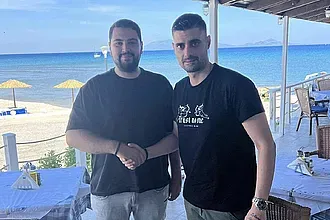 Το νέο προπονητικό επιτελείο της Α.Ε.Ρ.Α.!