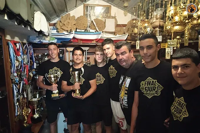 Το κύπελλο της Ακαδημίας Καλύμνου στον Άγιο Σάββα!
