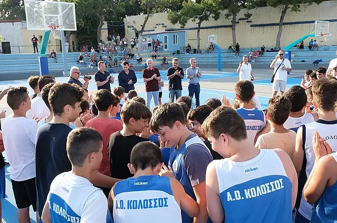 Το ''ευχαριστώ'' του Α.Ο. Κολοσσός!