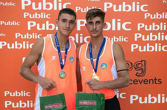 Πρωτιά για Καλιόζη και Καρδούλια στο Athens Juniors Cup!