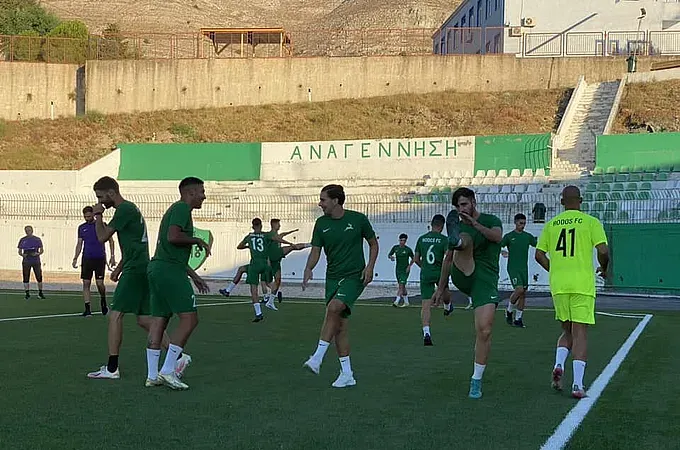 Ξεκίνημα στον Έμπωνα για τη Ρόδο!