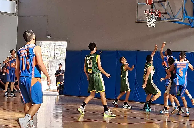 ΕΦΗΒΟΙ: Ακαδημία- Έσπερος 2 82-58