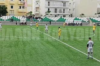 ''Όταν δεν κερδίζουν φταίνε οι διαιτητές''!
