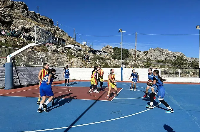 ΠΑΓΚΟΡΑΣΙΔΕΣ: Κλεόβουλος- Ιάλυσος 27-44