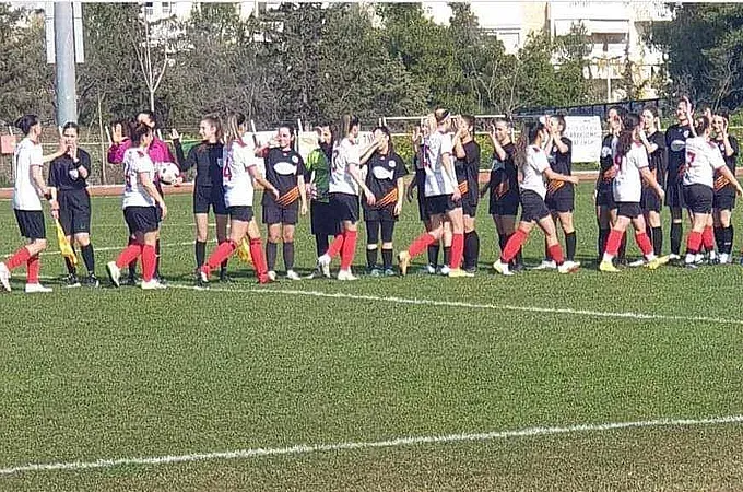 Πολύτιμη νίκη για την L.F.C. Ιάλυσος!
