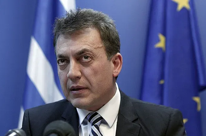 Νέο νομοσχέδιο από Βρούτση!
