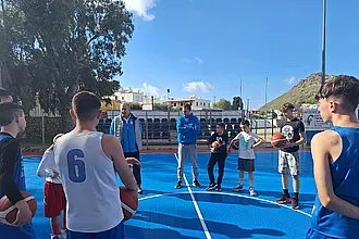 Στην Πάτμο ο Καραμπατζάκης!