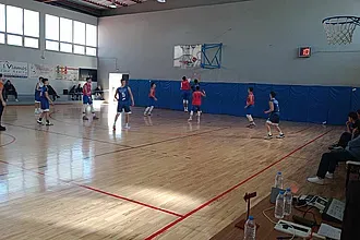 ΕΦΗΒΟΙ: Ε.Α.ΚΑ.- Α.Ε. Δικαίου 83-79
