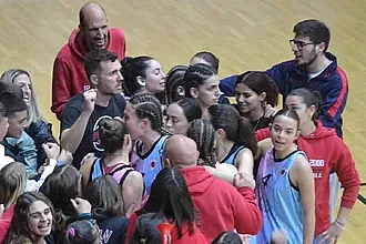 ''Ενηλικιωθήκατε μαζί μας, ονειρευτήκαμε μαζί σας''!