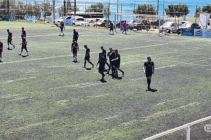Ο Κλεόβουλος ευχαριστεί τη Δόξα Καρδάμαινας!