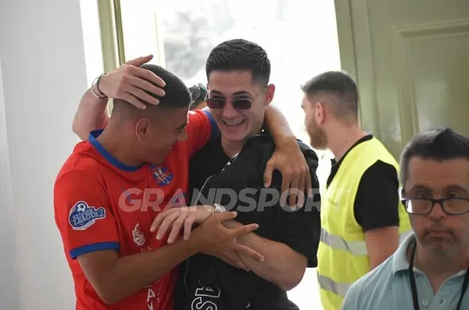 Ο Σηφάκης δίπλα στον Διαγόρα!