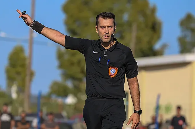 Ο Σταυρουλάκης στο Α.Ε.Ρ.Α.- Προοδευτική!