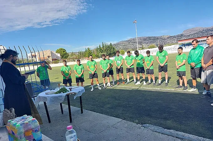 Αγιασμός και αρχηγοί στον Ταξιάρχη Καλάθου!