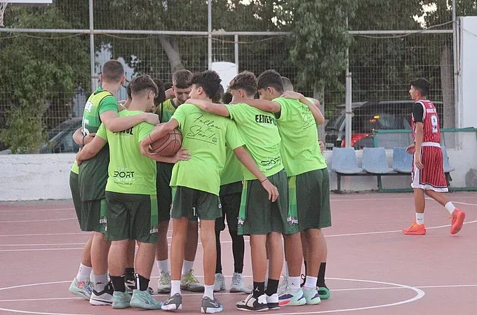 ΕΦΗΒΟΙ: Ηρακλής 2000- Έσπερος 61-62