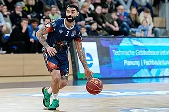 Ο Κολοσσός βλέπει τον Τζόσουα Γκρέι!