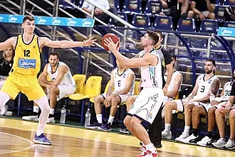 ''Δεν θα κάνουμε τουρισμό στο B.C.L.''!