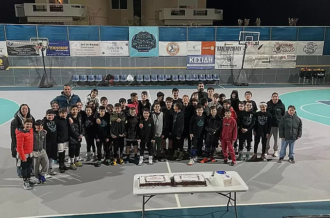 Η Elite έκοψε την πίτα της!