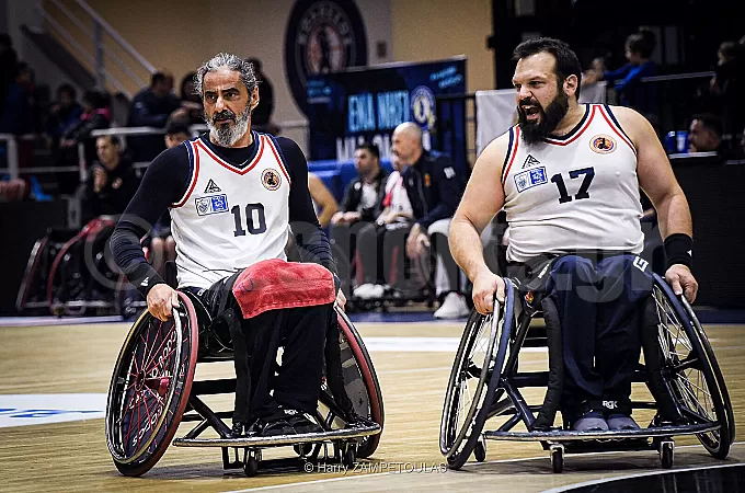 Ο Χατζηκαντής με την Εθνική στην Κροατία!