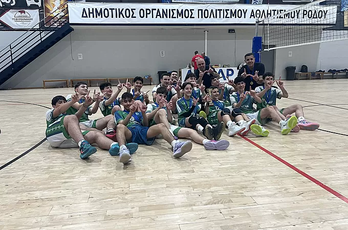 Back to back ΠΡΩΤΑΘΛΗΤΗΣ εφήβων ο ΦΟΙΝΙΚΑΣ!