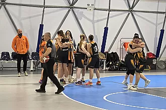 Η ΑΚΑΔΗΜΙΑ Καλύμνου... έρχεται και στα κορίτσια!