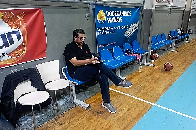 Δεν συνεχίζει στην Α.Ε.Ν.Α. ο Καρακωνσταντής!