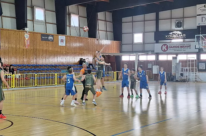 ΠΑΜΠΑΙΔΕΣ: Έκτη νίκη για Έσπερο 2