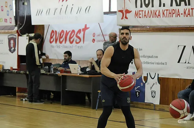 Ρήξη πρόσθιου χιαστού ο Μητσού!
