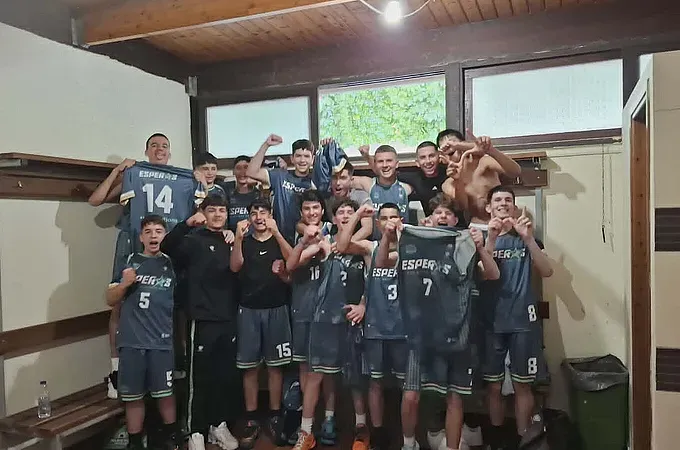 Στο F-4 για τον τίτλο ο Έσπερος Κω!