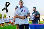 ''Έφυγε'' ο Τσαμπίκος Καράμπελας!
