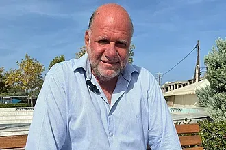 Και επίσημα εποχή Καφετζή στον Απόλλωνα Καλυθιών!