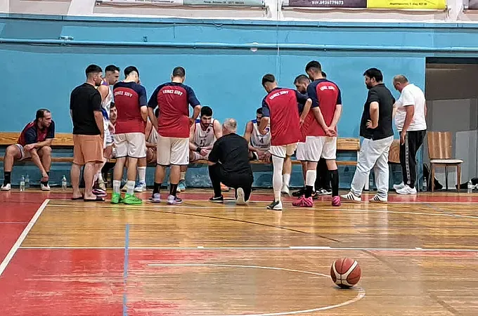''Σφραγίζουν'' το εισιτήριο για τον τελικό οι Ίωνες Χίου!