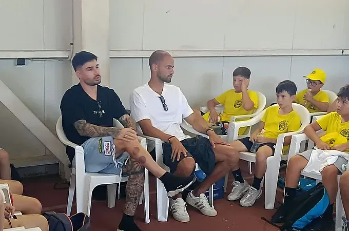 Summer Camp με Χατζηδιάκο και Φούντα!