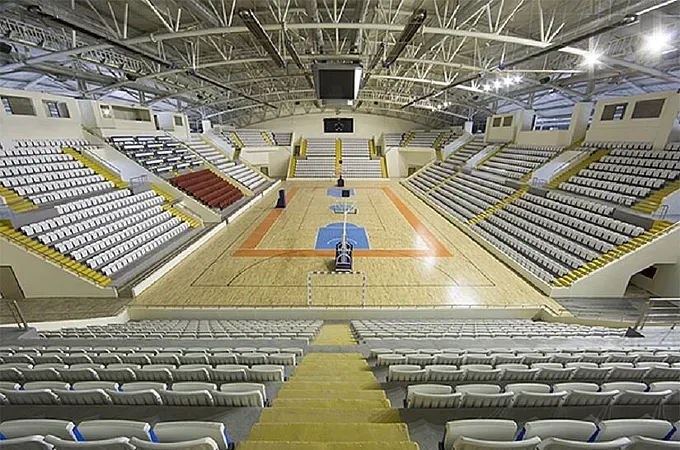Η Μανίσα, ο Ντανουσεβίτσιους και το Muradiye Hall!