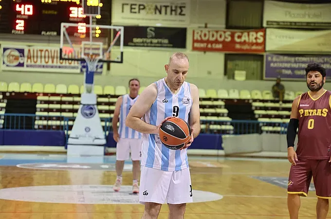 Ώρα ημιτελικών, στις 20:00 Ρόδος- Legal Basketball!