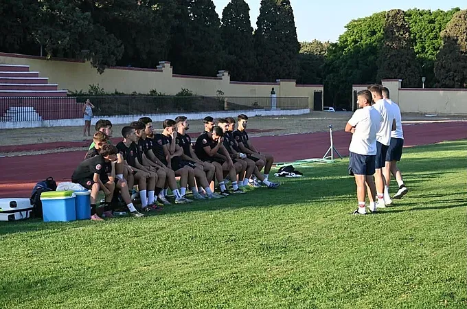 Φιλική νίκη στο τελευταίο τεστ του Πανιωνίου Λαέρμων!