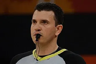 Οι διαιτητές στο Biotekno Korfez- Κολοσσός!