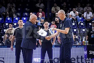 ''Συγχαρητήρια, ήταν σημαντική νίκη για μας''!
