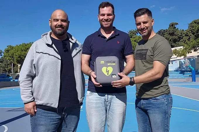 Ένας απινιδωτής φόρος τιμής στη μνήμη του Γιώργου Ματσαμά!