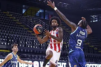''Πάλεψε'' σαν... Κολοσσός στη Sunel Arena!
