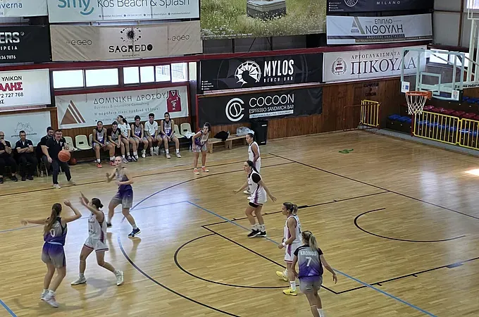 Οι διαιτητές της Women 's National League! - Μπάσκετ www.12sports.gr